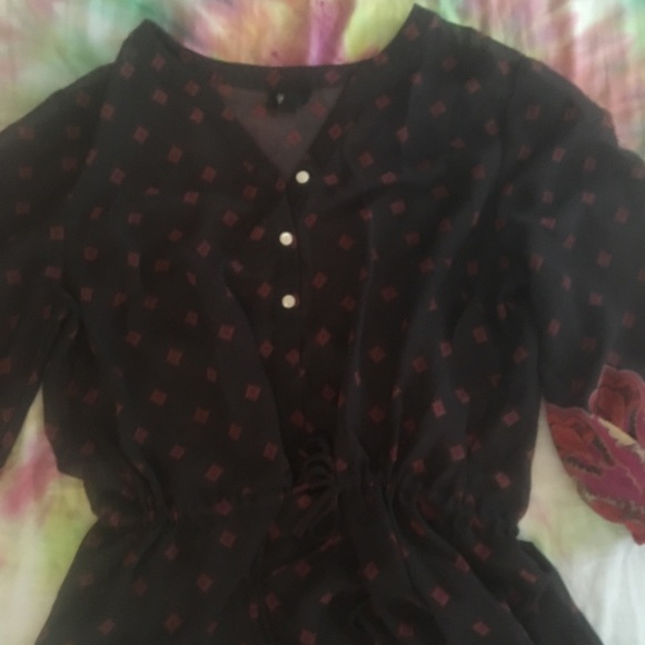 Shear patterned dress size medium - Picture 3 of 5